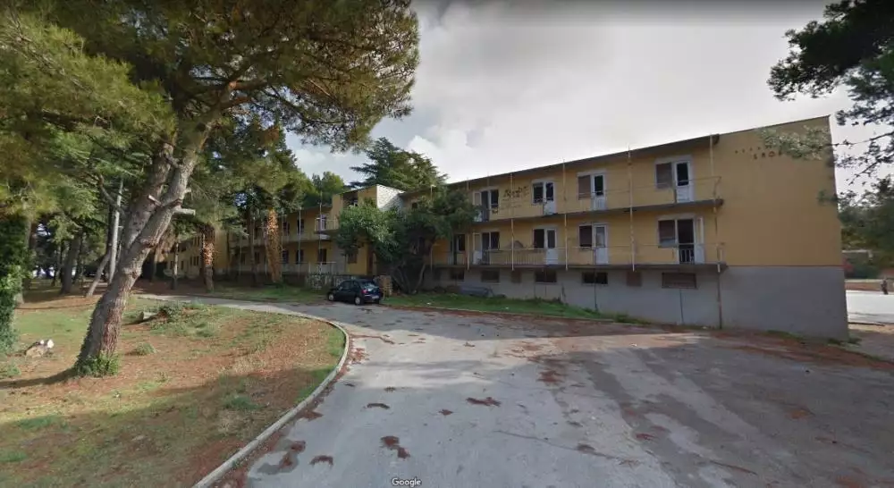 Hotels 26929m² in Croatia, Novigrad. Priced at 7000000€ rent photo-12
