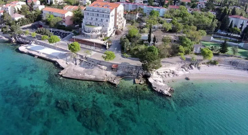 Hotels 5369m² in Croatia, Rijeka. Priced at 8000000€ rent photo-1