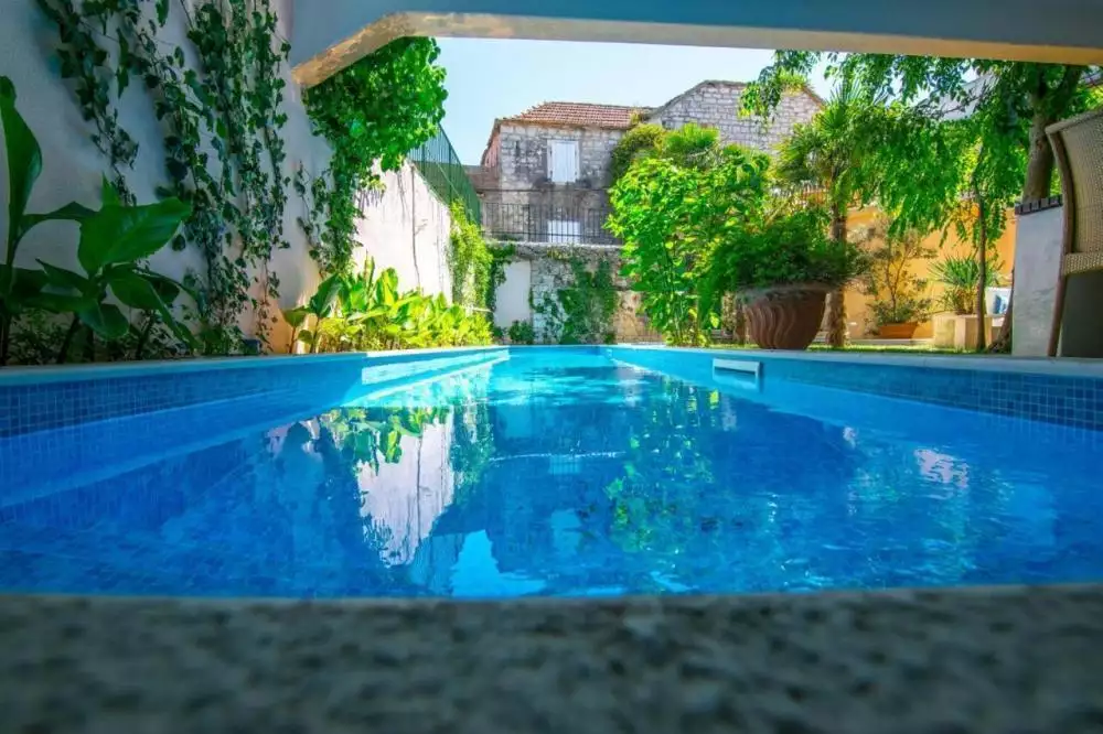 Villa 600m² in Croatia, Jelsa. Priced at 2500000€ rent photo-3