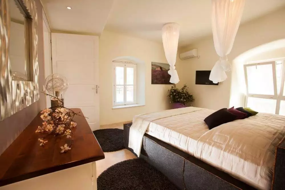 Villa 600m² in Croatia, Jelsa. Priced at 2500000€ rent photo-16