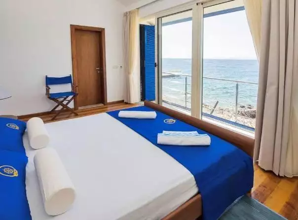 Villa 230m² in Croatia, Supetar. Priced at 1800000€ rent photo-10