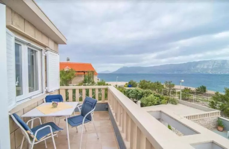 Hotels 399m² in Croatia, Povlja. Priced at 1100000€ rent photo-6