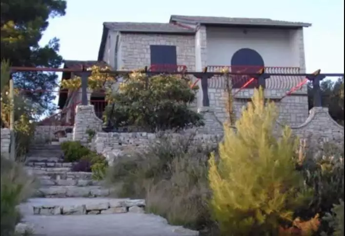 Villa 230m² in Croatia, Necujam. Priced at 1370000€ rent photo-2