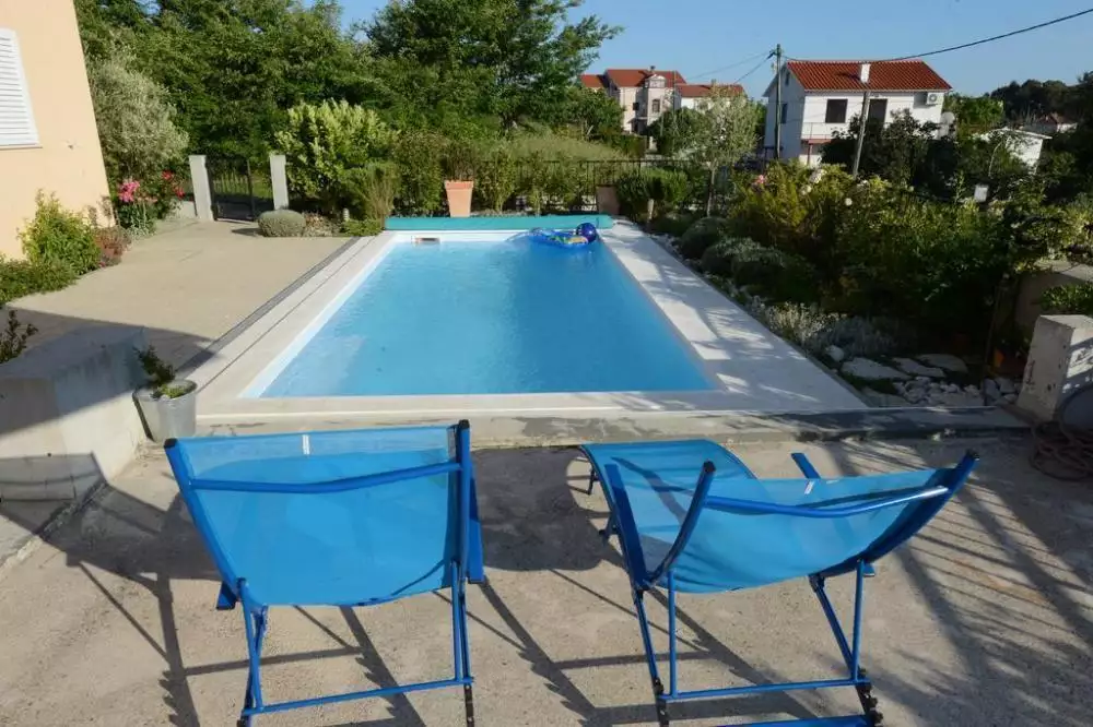 Villa 392m² in Croatia, Petrcane. Priced at 800000€ rent photo-4
