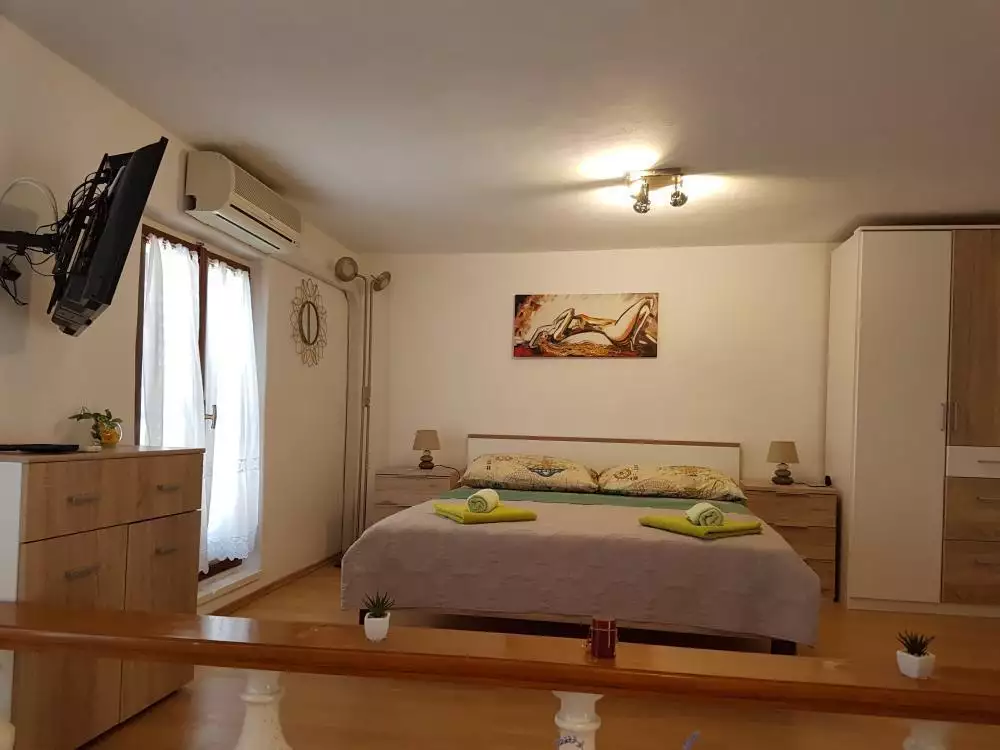 Hotels 250m² in Croatia, Murter. Priced at 720000€ rent photo-6