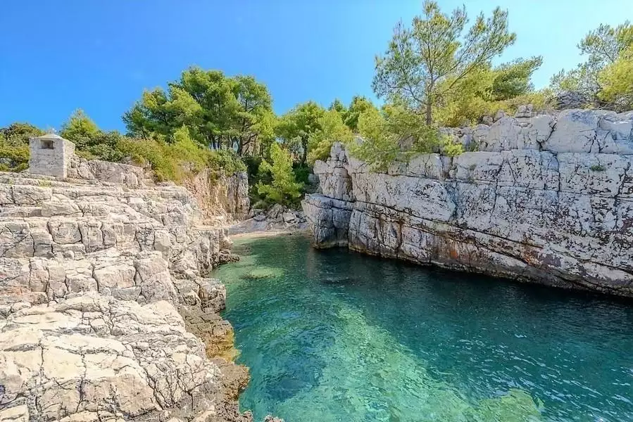 Villa 308m² in Croatia, Split. Priced at 3500000€ rent photo-2