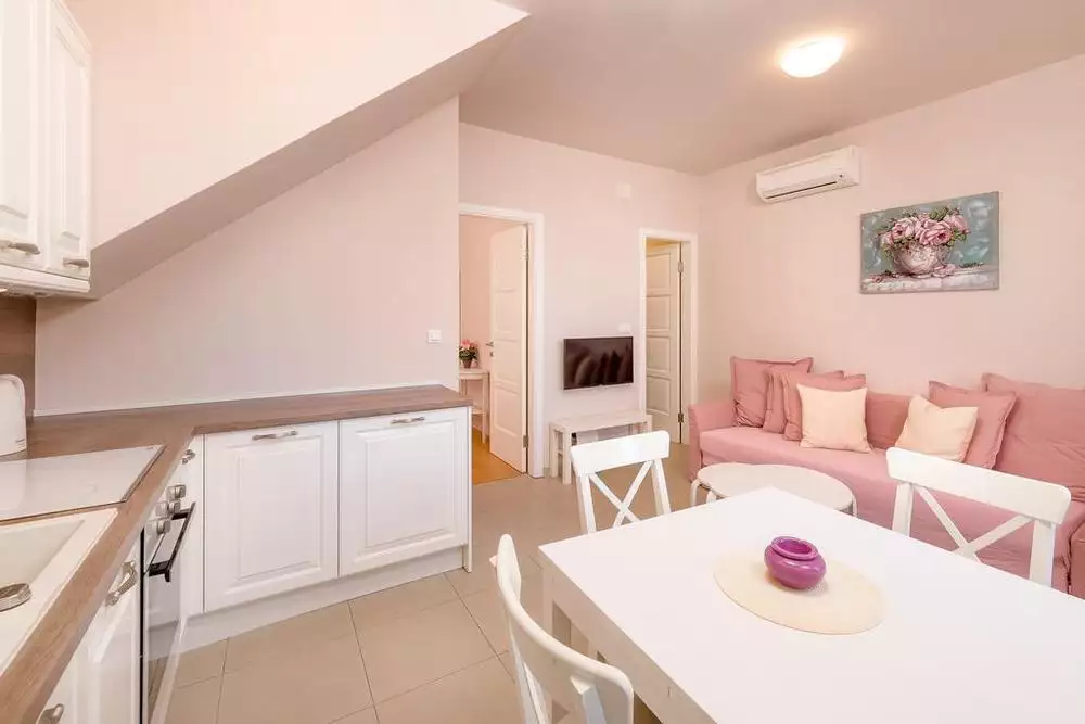 Hotels 137m² in Croatia, Split. Priced at 1200000€ rent photo-9
