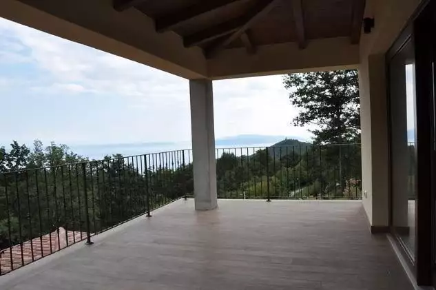 Villa 550m² in Croatia, Veprinac. Priced at 990000€ rent photo-18