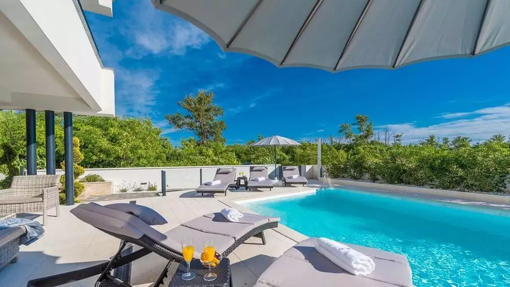Villa 190m² in Croatia, Privlaka. Priced at 660000€ rent photo-4