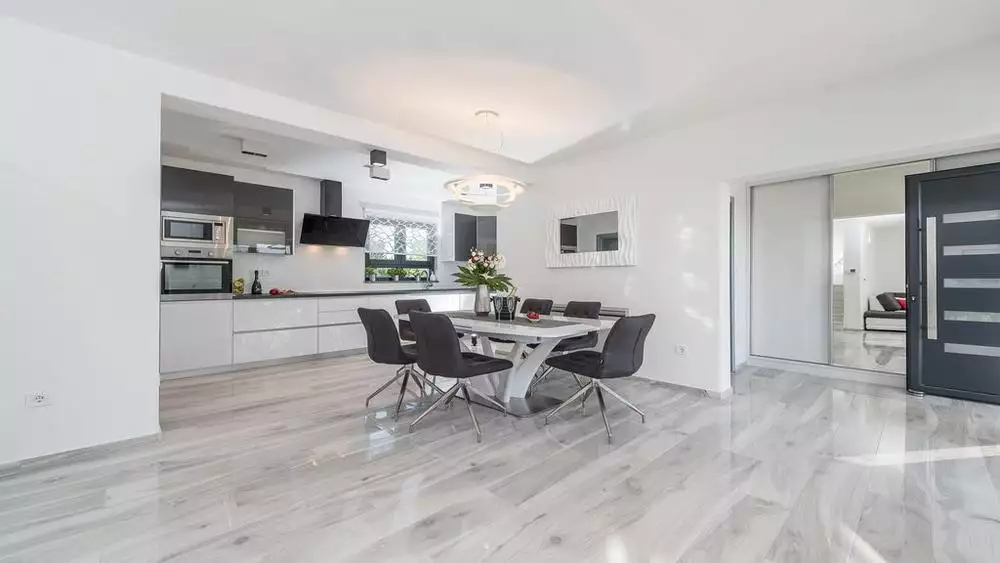 Villa 190m² in Croatia, Privlaka. Priced at 660000€ rent photo-8
