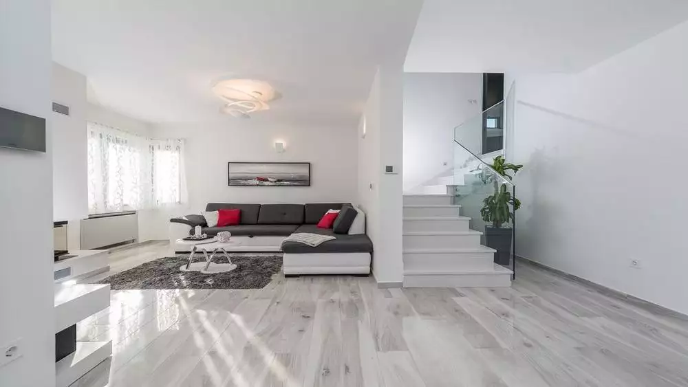 Villa 190m² in Croatia, Privlaka. Priced at 660000€ rent photo-9