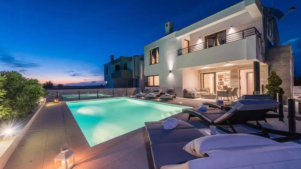 Villa 190m² in Croatia, Privlaka. Priced at 660000€ rent photo-13