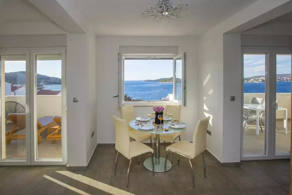 Hotels 400m² in Croatia, Razanj. Priced at 890000€ rent photo-2