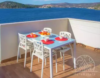 Buy in Croatia for 890000€