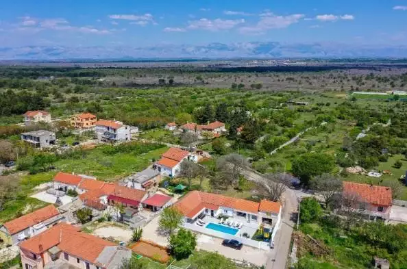 Villa 176m² in Croatia, Zadar. Priced at 980000€ rent photo-4