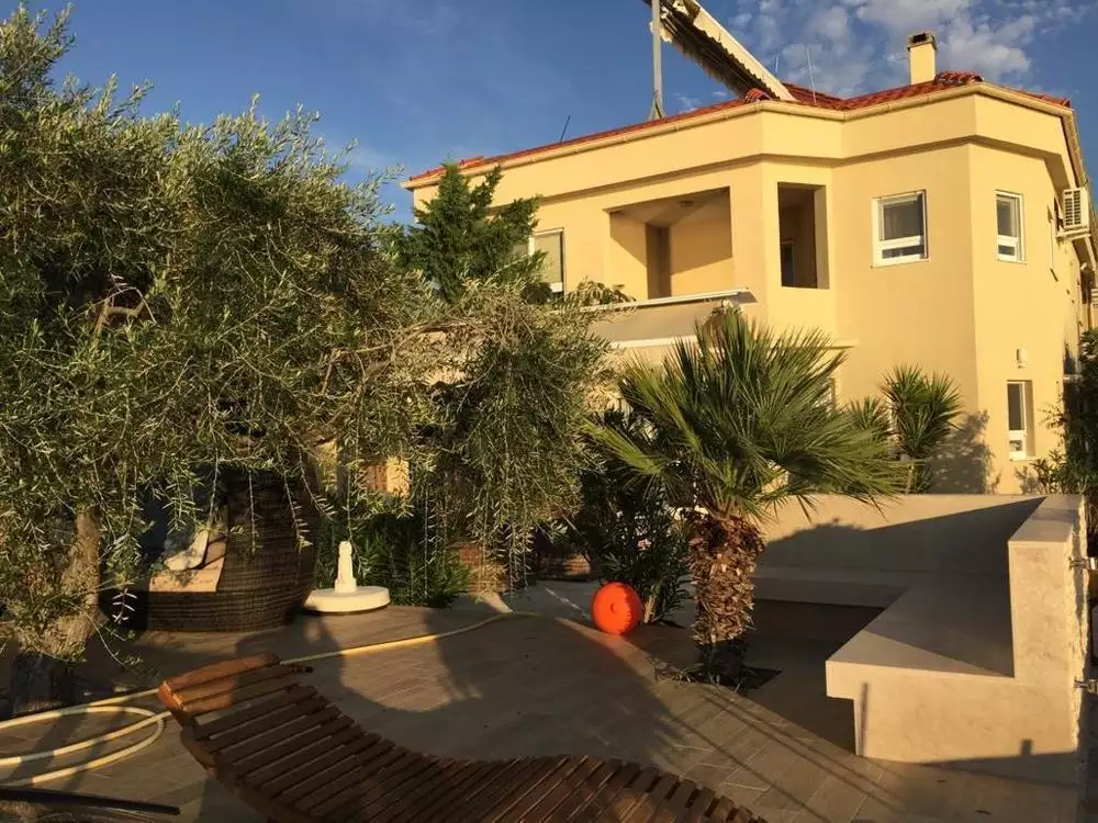 Hotels 420m² in Portugal, Tavira. Priced at 1260000€ rent photo-4