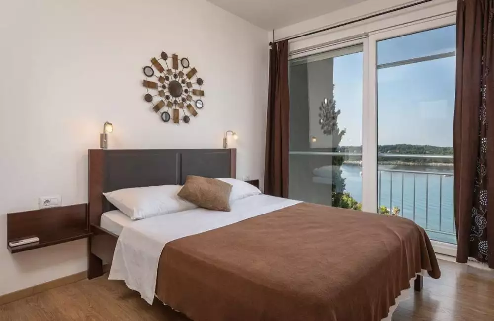 Hotels 1060m² in Croatia, Dubrovnik. Priced at 2500000€ rent photo-15