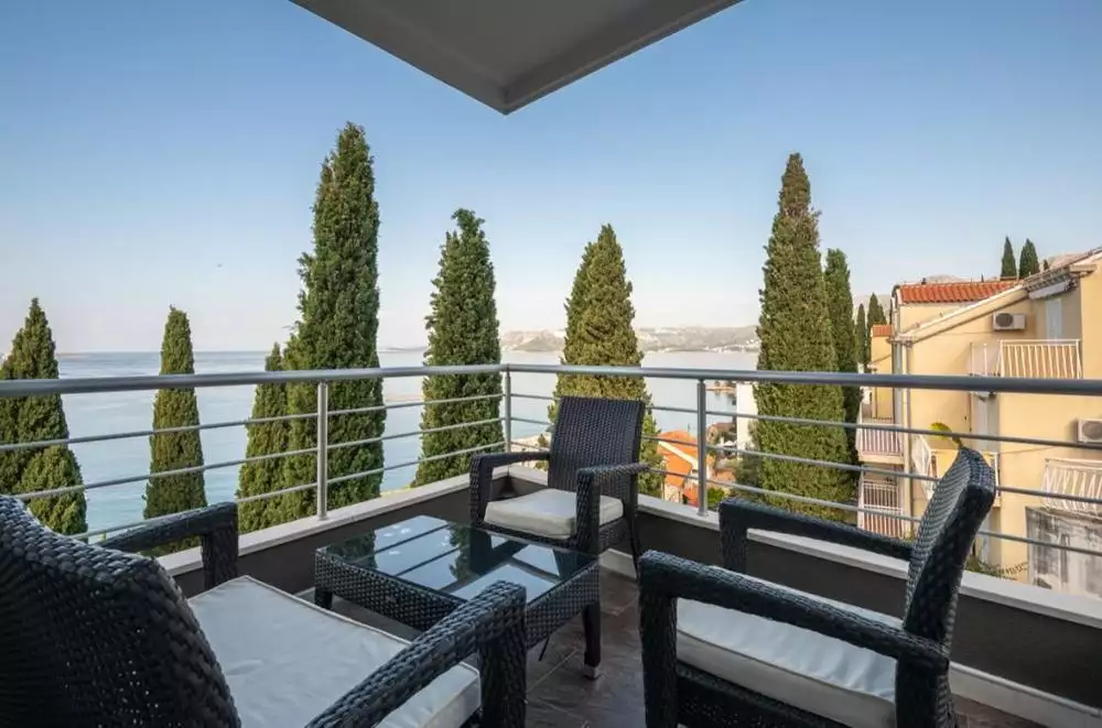 Hotels 1060m² in Croatia, Dubrovnik. Priced at 2500000€ rent photo-18