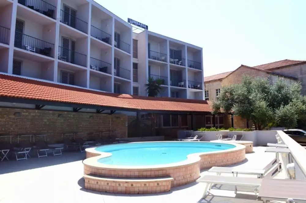Hotels 2538m² in Croatia, Korcula. Priced at 3600000€ rent photo-3