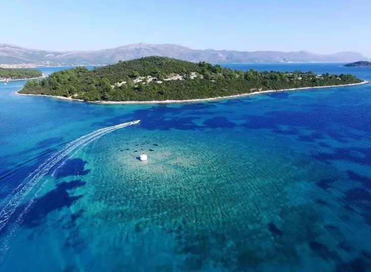 Hotels 2538m² in Croatia, Korcula. Priced at 3600000€ rent photo-4