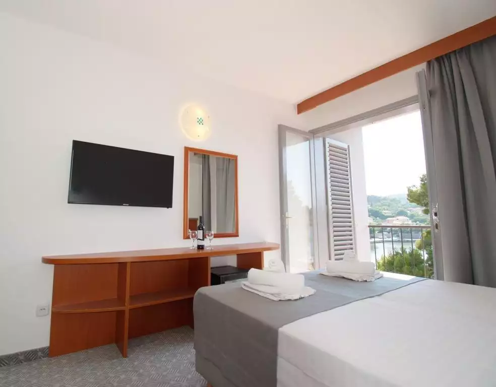 Hotels 2538m² in Croatia, Korcula. Priced at 3600000€ rent photo-7