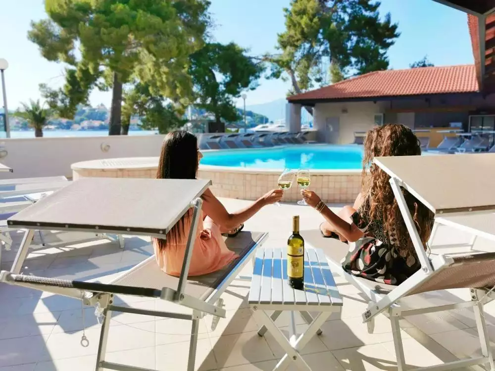 Hotels 2538m² in Croatia, Korcula. Priced at 3600000€ rent photo-11