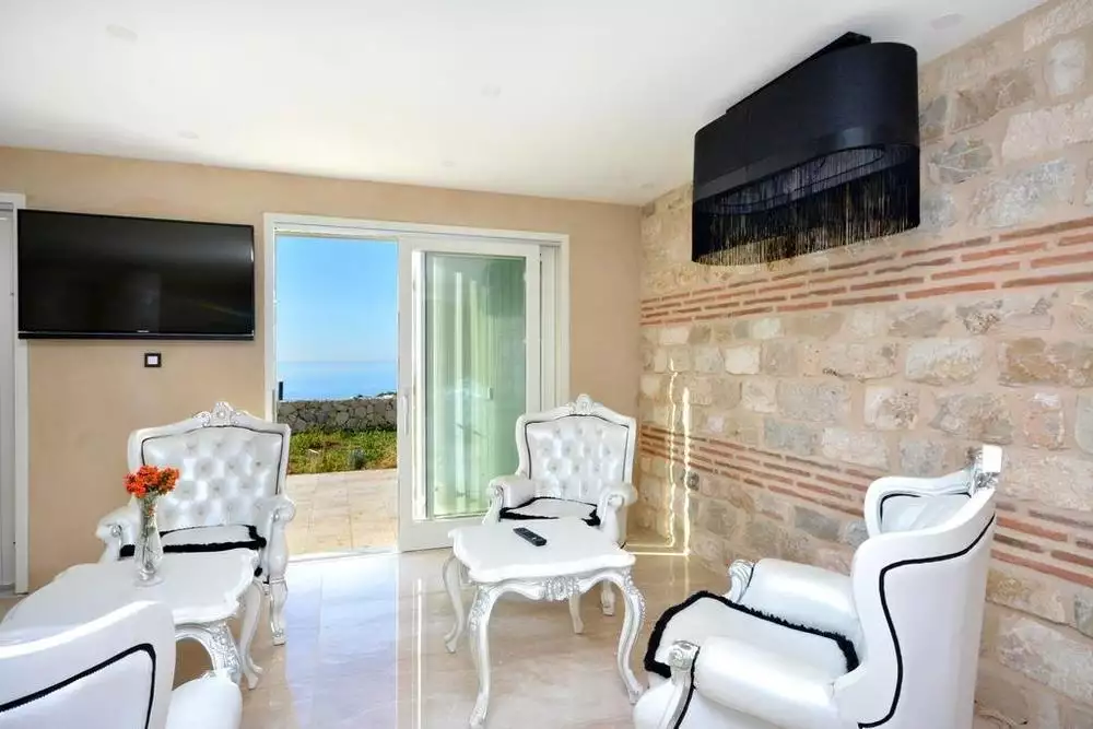 Villa 480m² in Croatia, Podstrana. Priced at 2200000€ rent photo-21