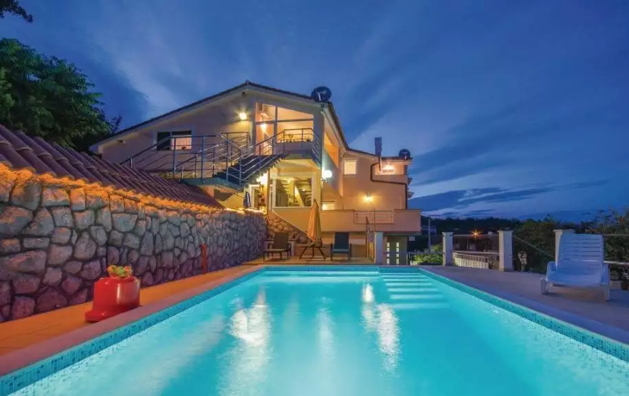 Hotels 1000m² in Croatia, Veprinac. Priced at 1660000€ rent photo-6