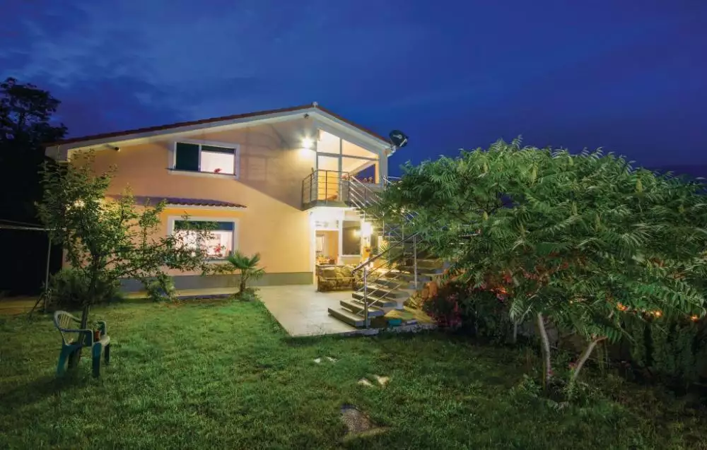 Hotels 1000m² in Croatia, Veprinac. Priced at 1660000€ rent photo-9