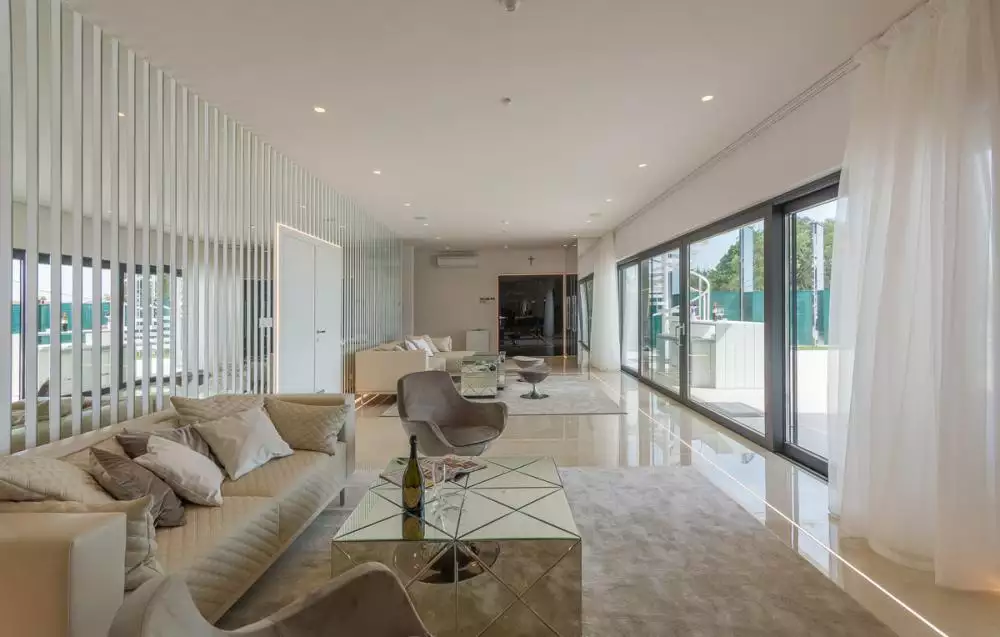 Villa 400m² in Croatia, Kastelir. Priced at 2690000€ rent photo-23