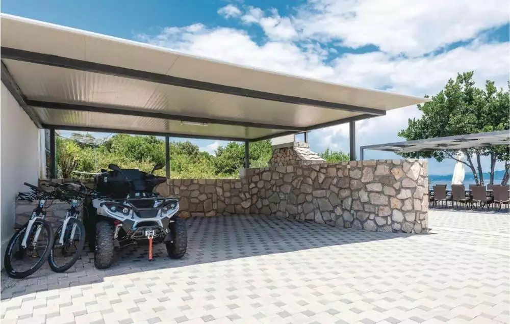 Villa 320m² in Croatia, Pejesac. Priced at 1850000€ rent photo-9