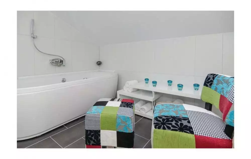 Villa 320m² in Croatia, Pejesac. Priced at 1850000€ rent photo-25