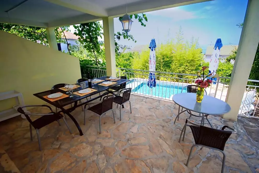 Villa 300m² in Croatia, Sutivan. Priced at 1000000€ rent photo-12
