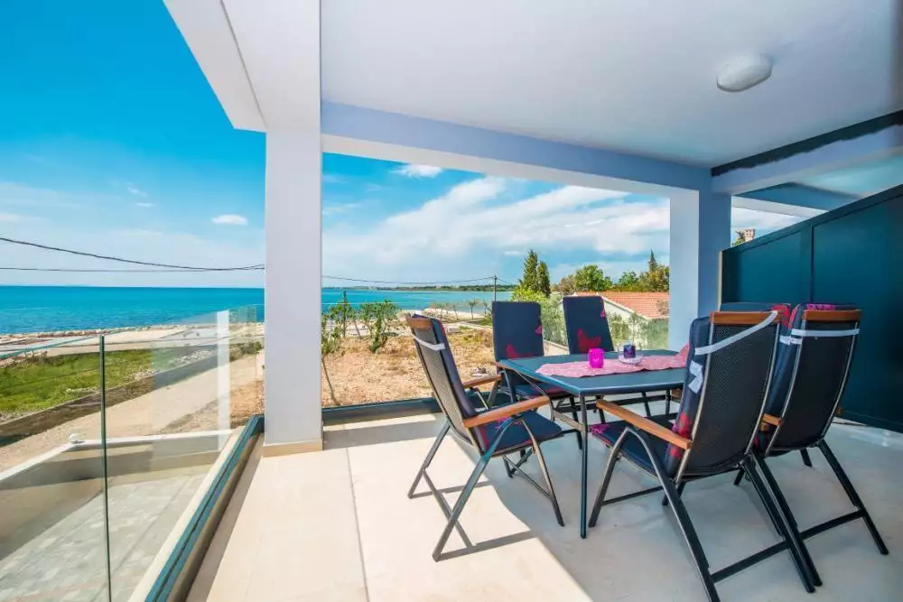 Hotels 390m² in Croatia, Zaton. Priced at 1250000€ rent photo-3