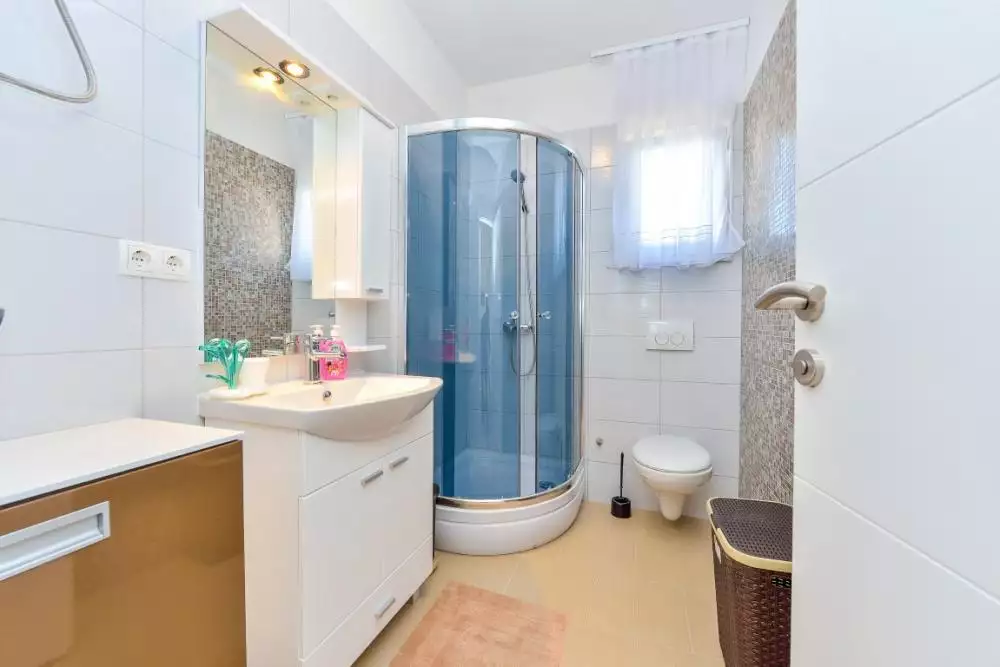 Hotels 390m² in Croatia, Zaton. Priced at 1250000€ rent photo-20