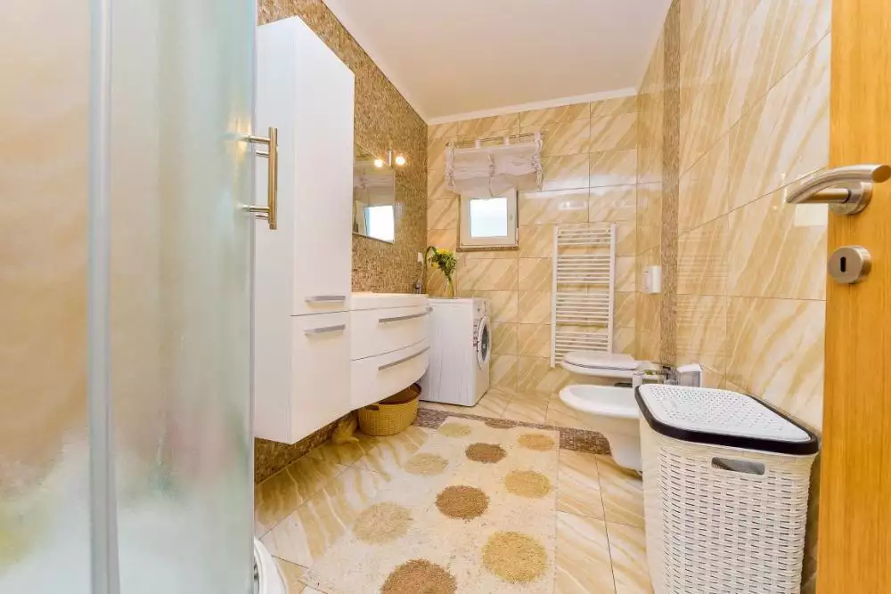 Hotels 390m² in Croatia, Zaton. Priced at 1250000€ rent photo-22