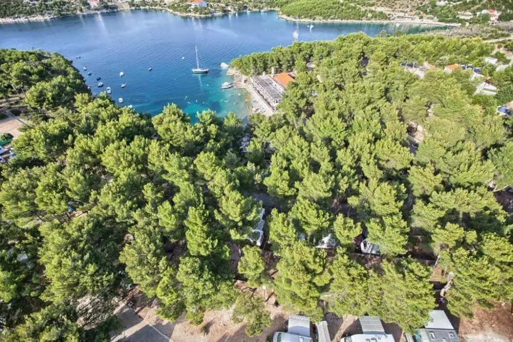 Villa 1400m² in Croatia, Hvar. Priced at 2800000€ rent photo-3