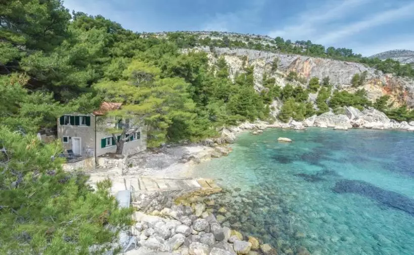 Villa 105m² in Croatia, Hvar. Priced at 1500000€ rent photo-2