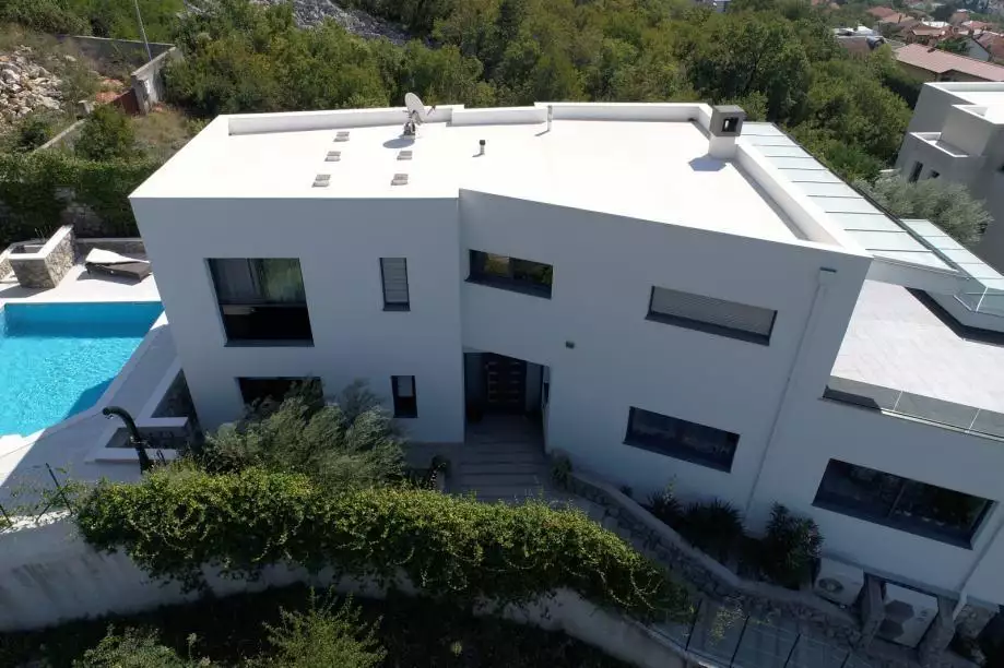 Villa 313m² in Croatia, Kostrena. Priced at 1350000€ rent photo-10