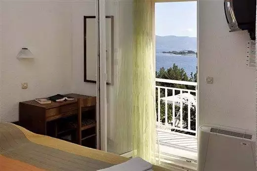 Hotels 1090m² in Croatia, Lumbarda. Priced at 1980000€ rent photo-23