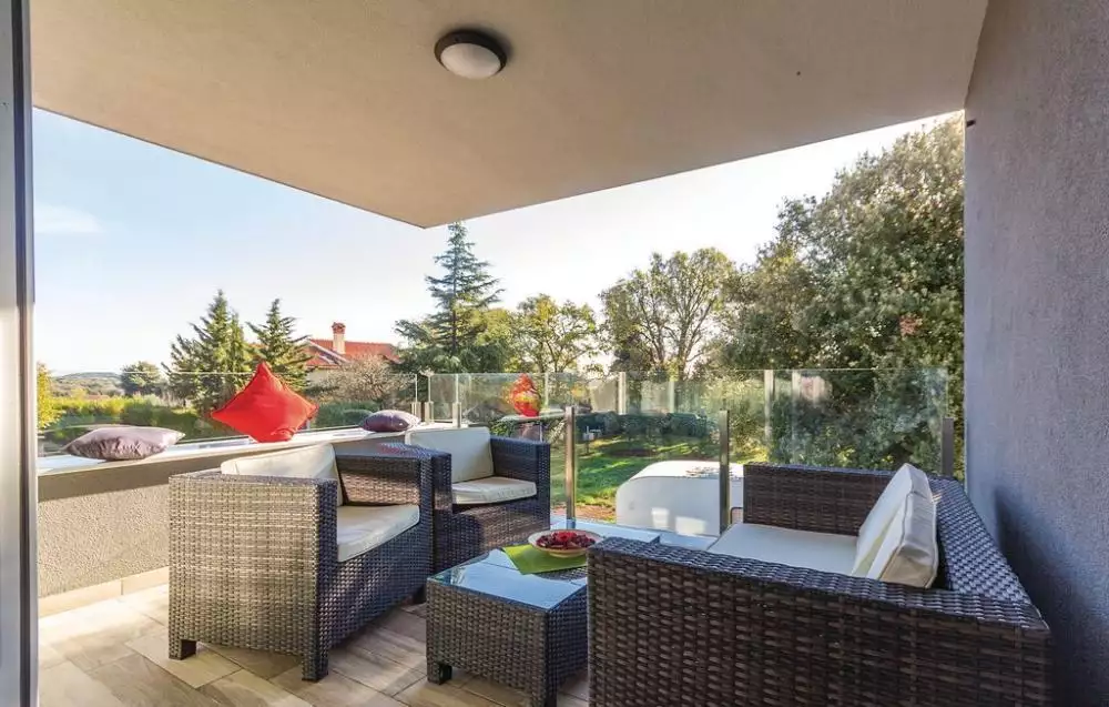 Villa 350m² in Croatia, Sisan. Priced at 950000€ rent photo-14