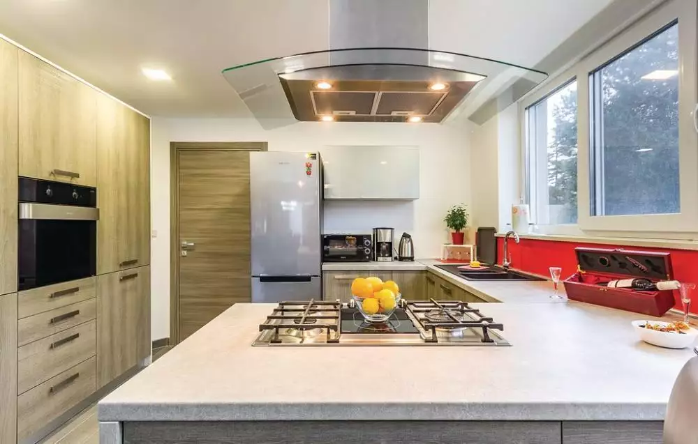 Villa 350m² in Croatia, Sisan. Priced at 950000€ rent photo-25