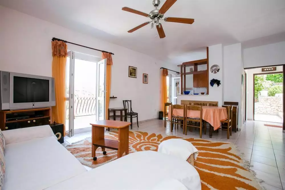 Hotels 226m² in Croatia, Brac. Priced at 587000€ rent photo-9