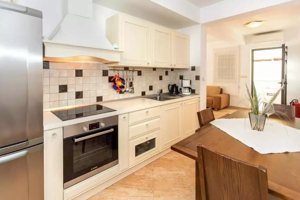 Villa 530m² in Croatia, Klek. Priced at 1795000€ rent photo-10