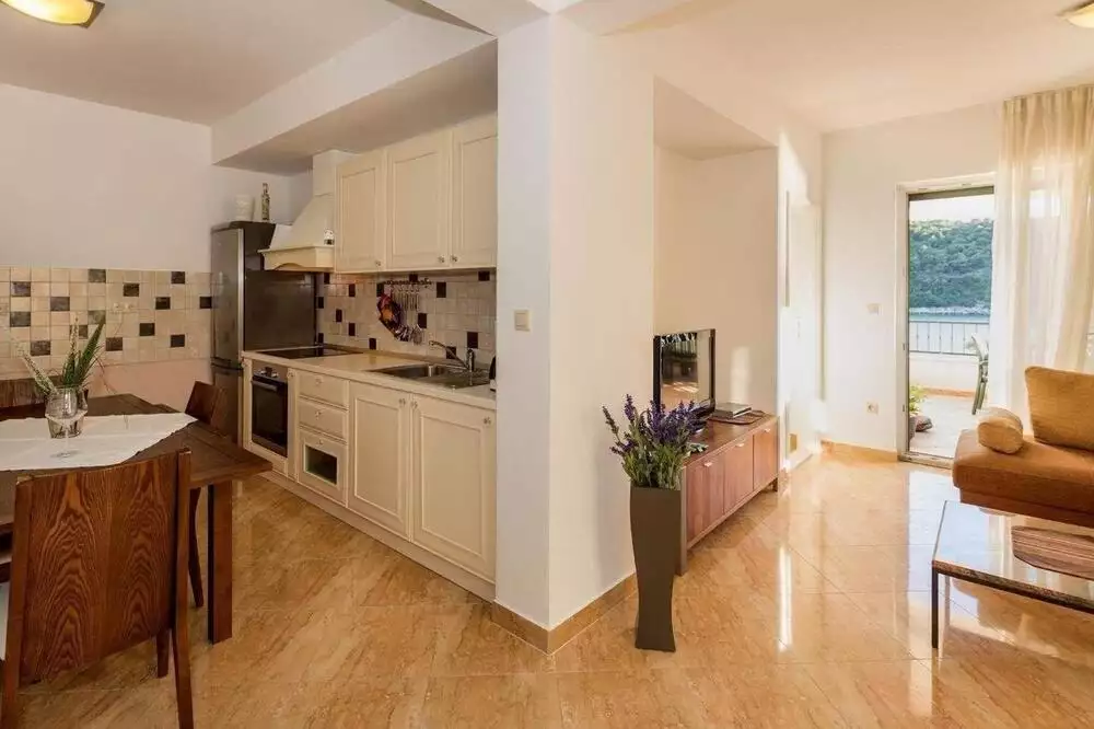 Villa 530m² in Croatia, Klek. Priced at 1795000€ rent photo-11