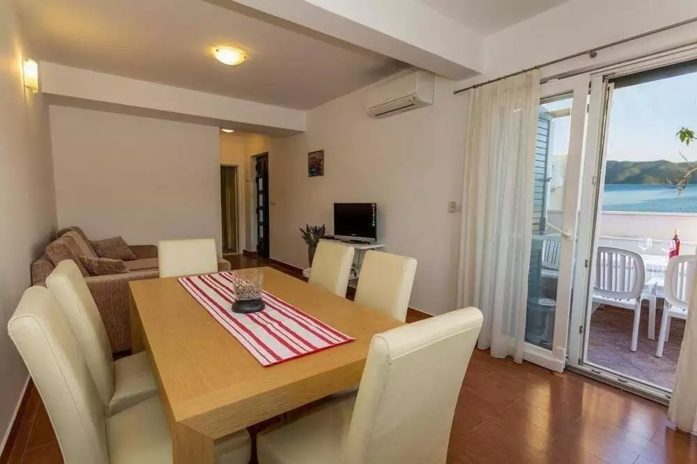 Villa 530m² in Croatia, Klek. Priced at 1795000€ rent photo-14