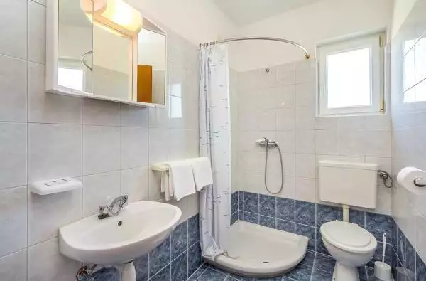 Hotels 1000m² in Croatia, Pula. Priced at 2178000€ rent photo-7