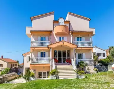 Buy in Croatia for 2178000€