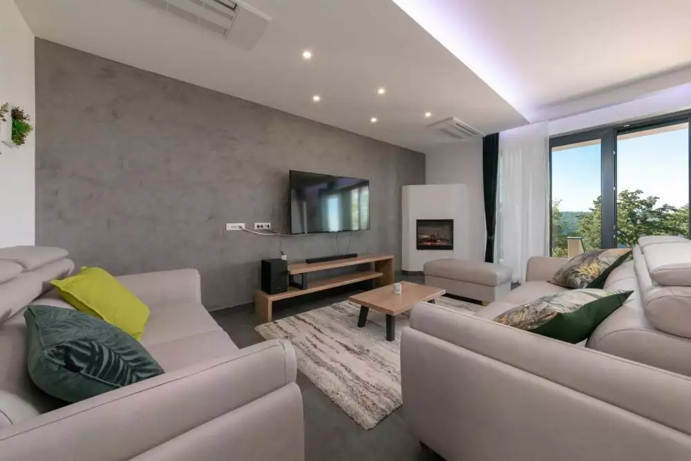 Villa 315m² in Croatia, Labin. Priced at 890000€ rent photo-7