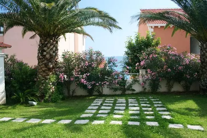 Villa 742m² in Croatia, Nemira. Priced at 2000000€ rent photo-7